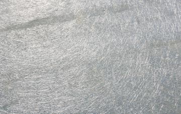 Low Knipe laminate fibreglass or shingles?